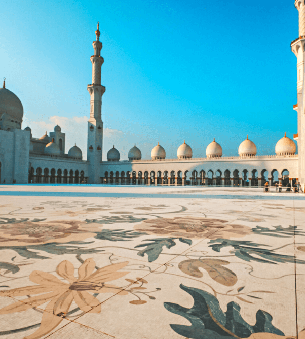 Image of the Sheikh Zayed Grand Mosque - a must see attraction if living in Abu Dhabi